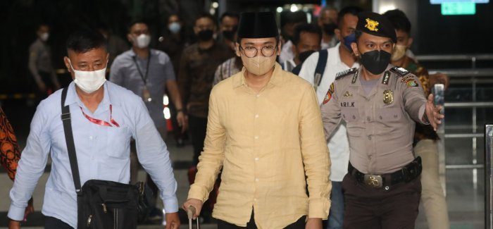 Bupati Bangkalan Abdul Latif Tersangka Suap Lelang Jabatan, Posisi Strategis Dipatok Rp 150 Juta